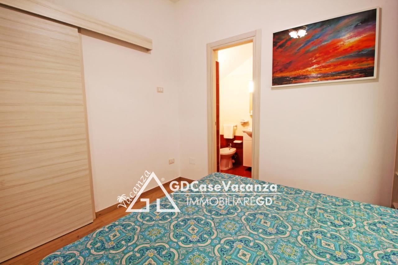 Gd Case Vacanza -Moderno Con Ampia Veranda- Torre dell'Orso Exterior foto